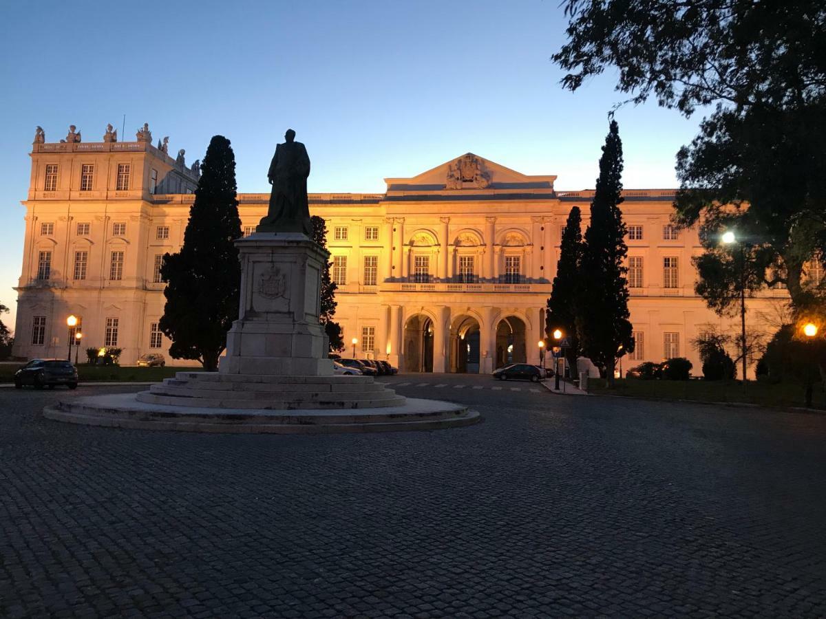 Excellent 2 Bedroom Apartment In Lisbon Bagian luar foto